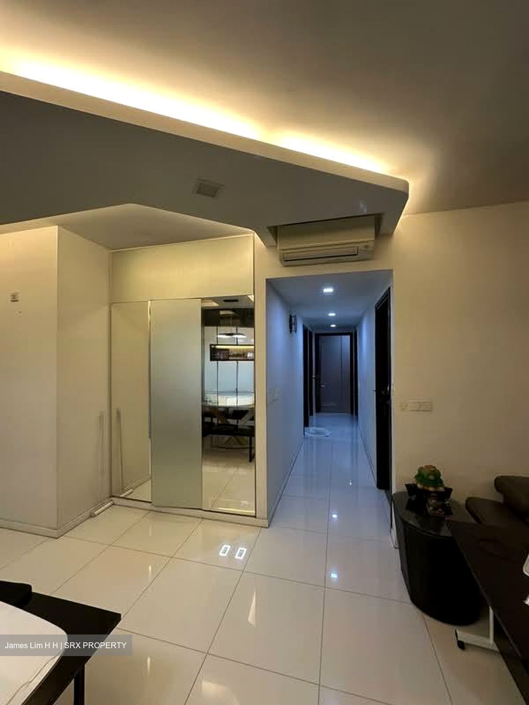 Hougang Avenue 8 (D19), Condominium #575656081